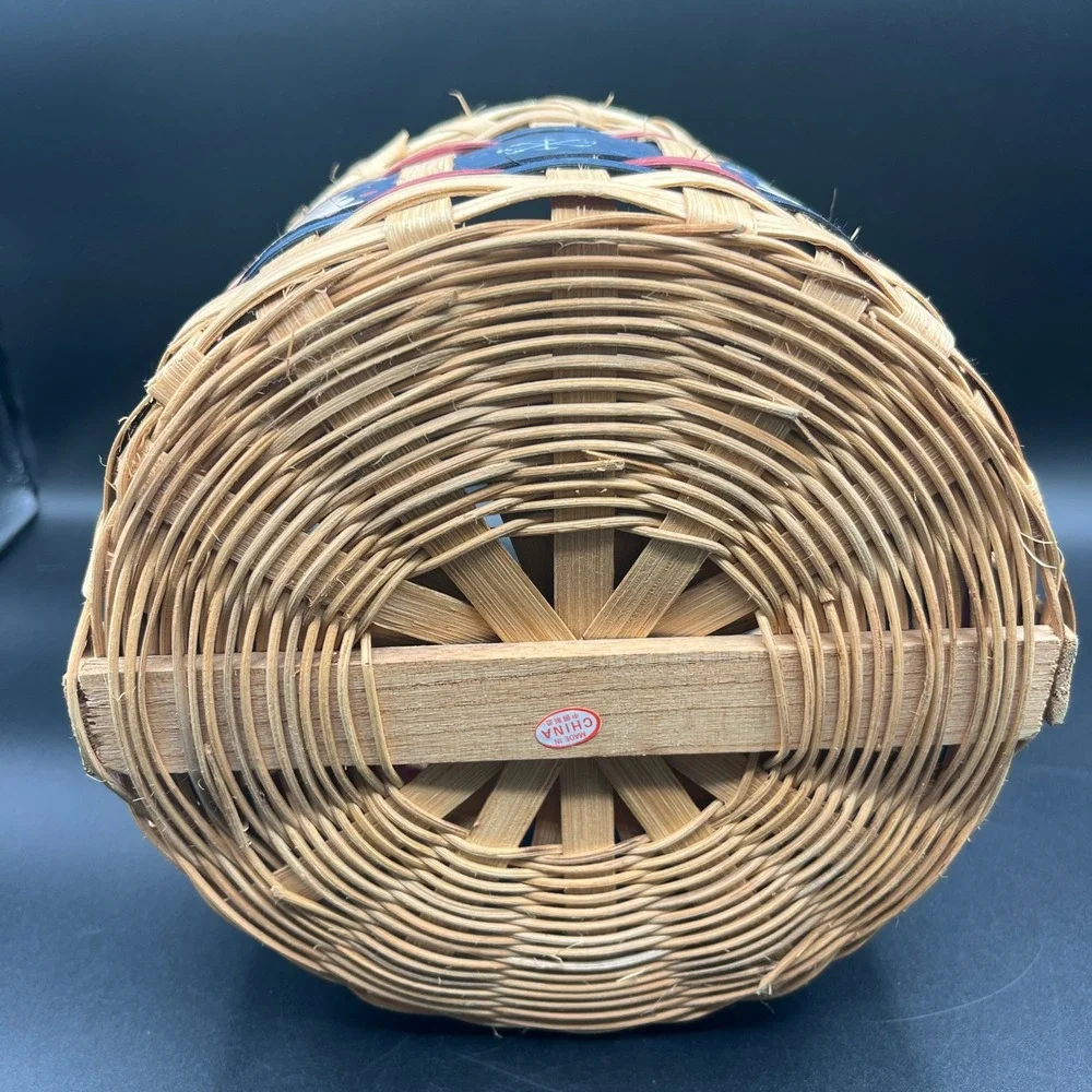 Hand Woven Round Splint Basket Snowman Snowflake Winter Holiday Handle 12x8